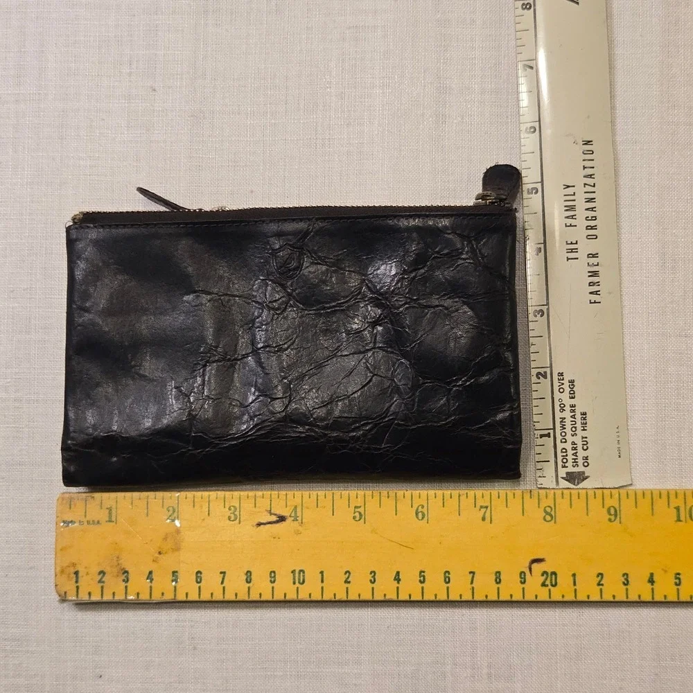 COCHOA Bifold Brown Distressed Zipper Pouch Travel RFID Blocking Leather Wallet